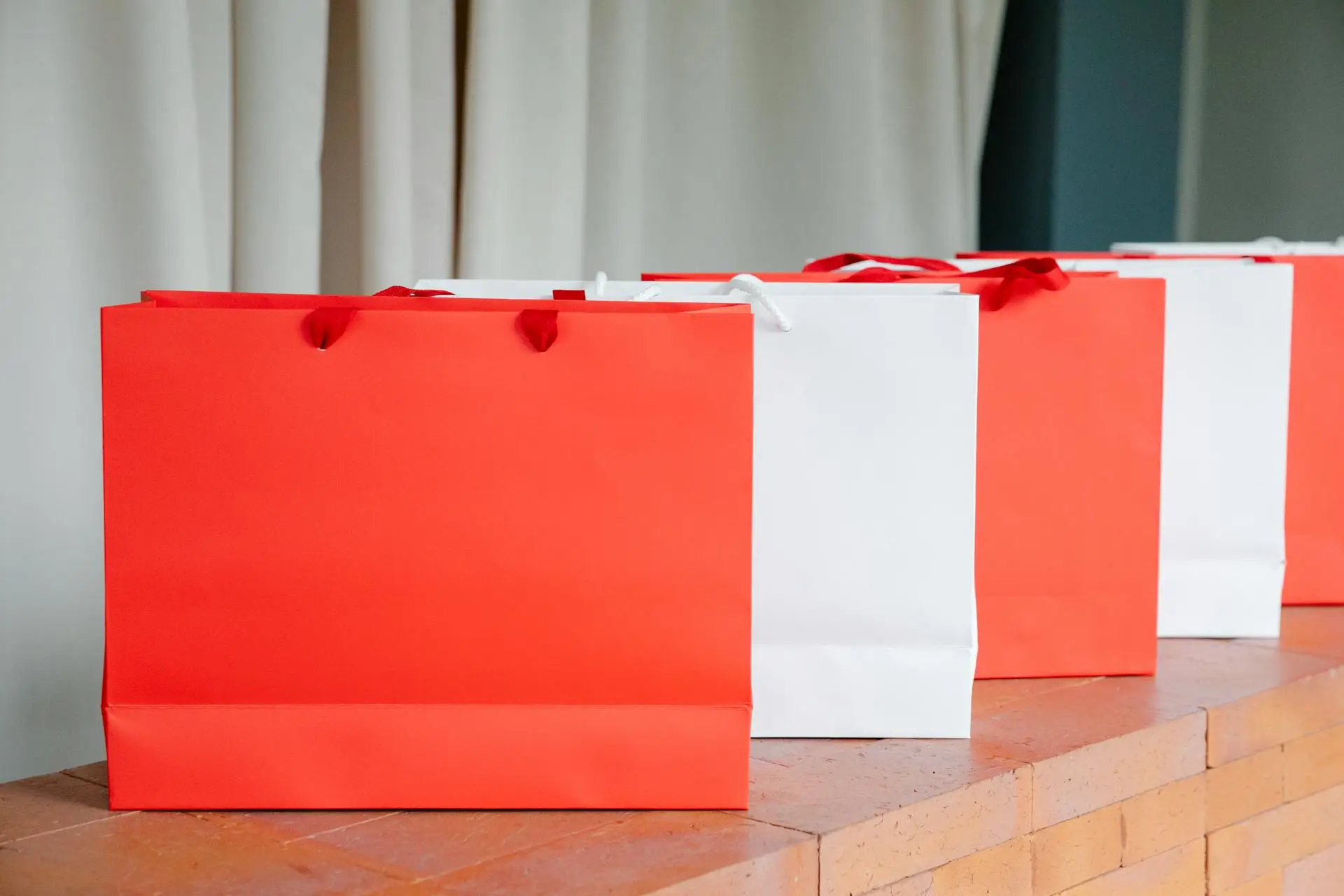 Premium Shopping Bags & Boxes
